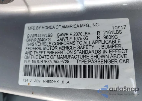 2018 Acura Tlx z USA, uszkodzony, nr VIN 19UUB1F35JA009728